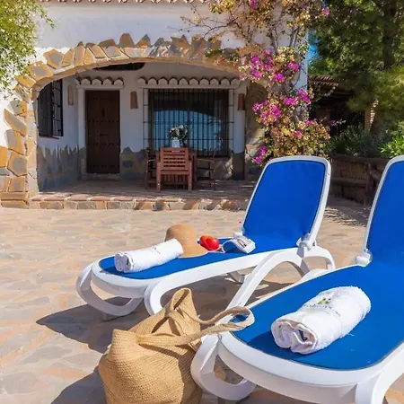 Angarillas By Ruralidays Holiday home *